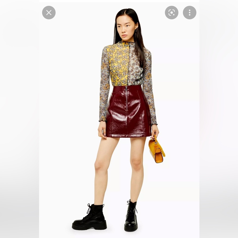 TOPSHOP Vinyl burgundy Women’s skirt size 8